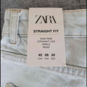 Zara jeans brand new size 8